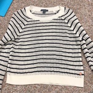 Kendal and Kylie sweater
